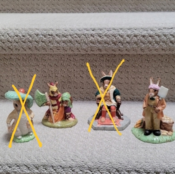 Bunnykins Royal Doulton Figurines - Picture 1 of 9